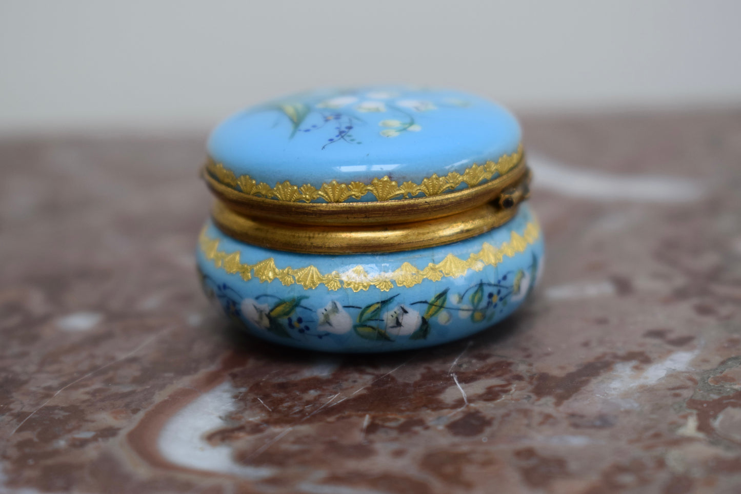 Enamel Pill Box