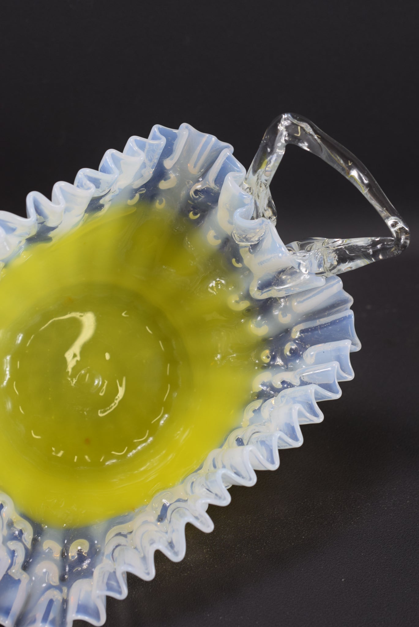 Victorian White & Yellow Vaseline Glass Basket Trinket Fruits Bowl Charmantiques