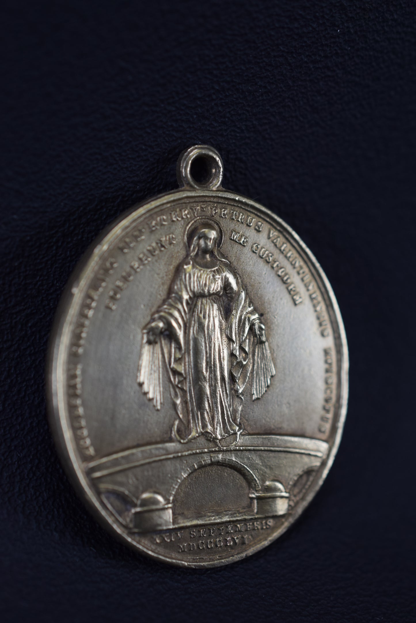 ND d'Aiguebelle Medal