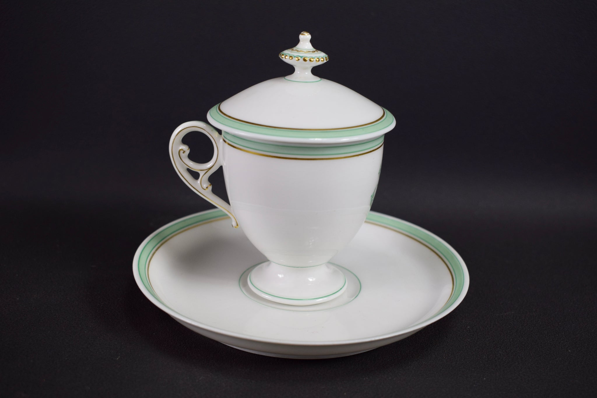 French Porcelain cream pot / cup and saucer of Paris 19th - Saint Honoré Paris N°3