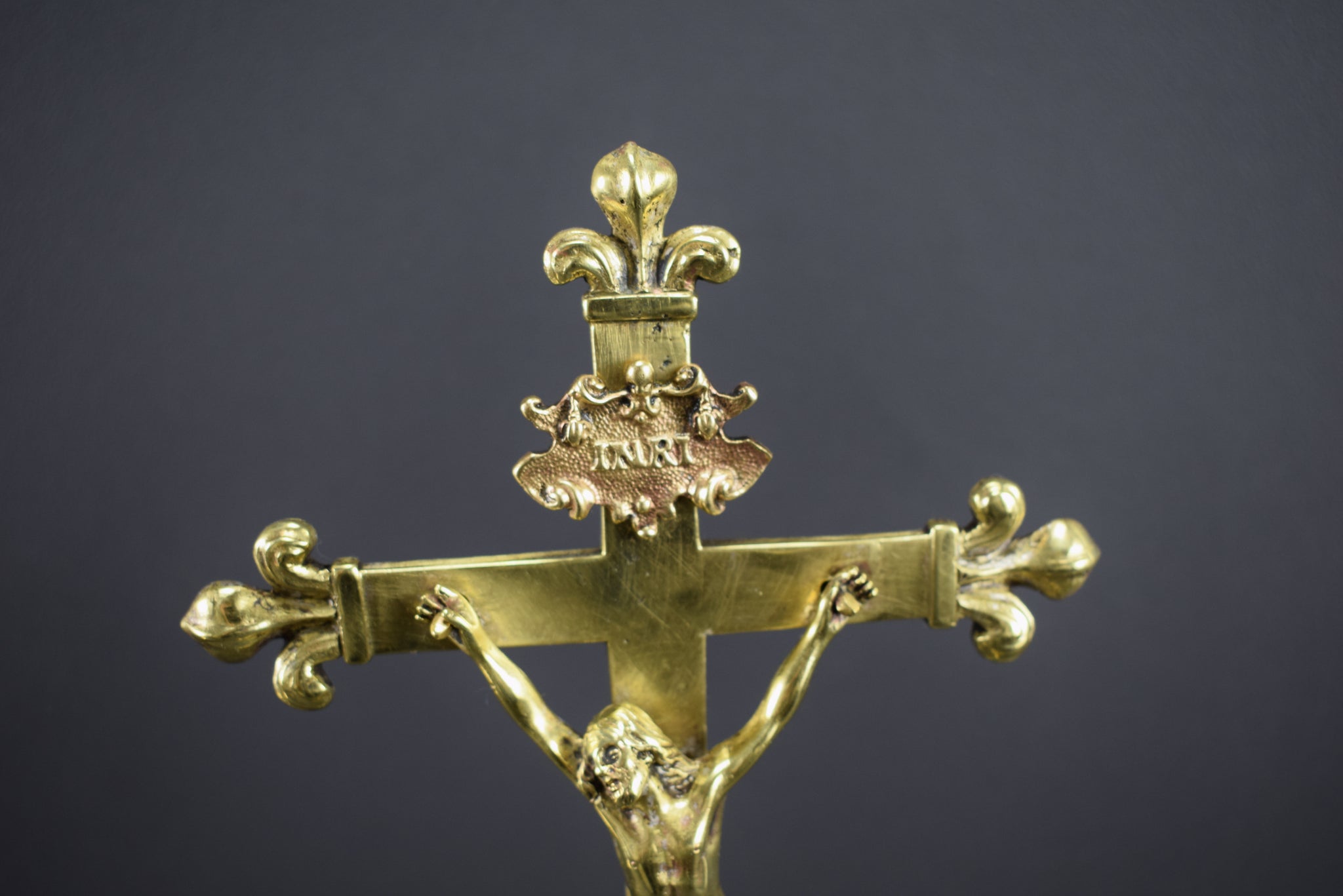 Bronze Standing Cross Reliquary - Charmantiques