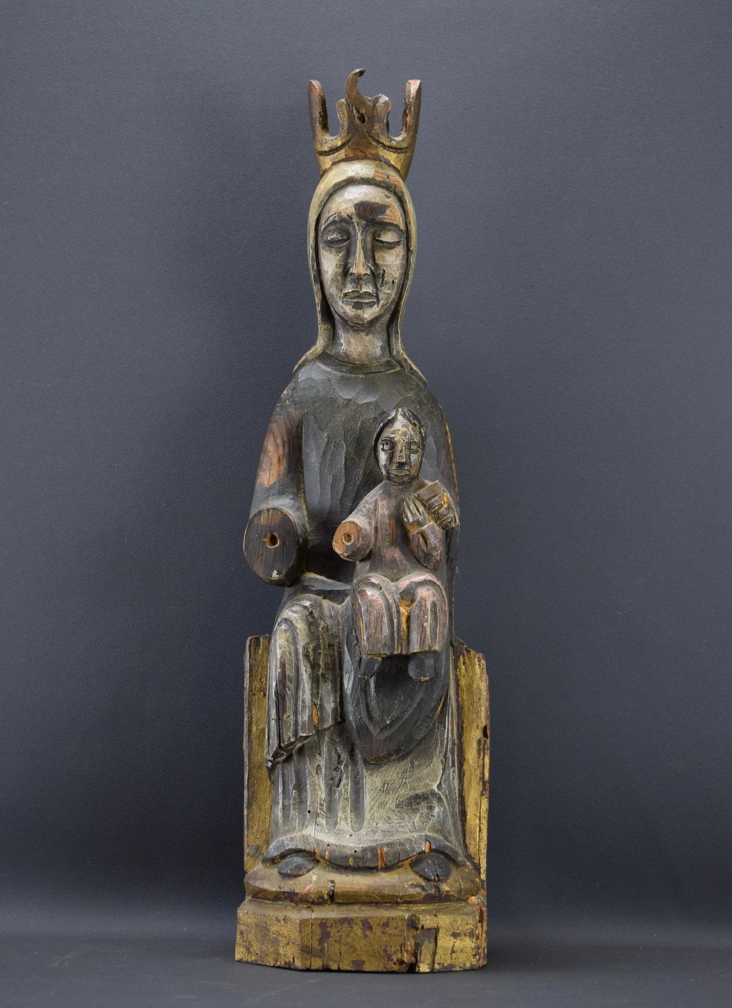 Grande statue de la Vierge à l'Enfant