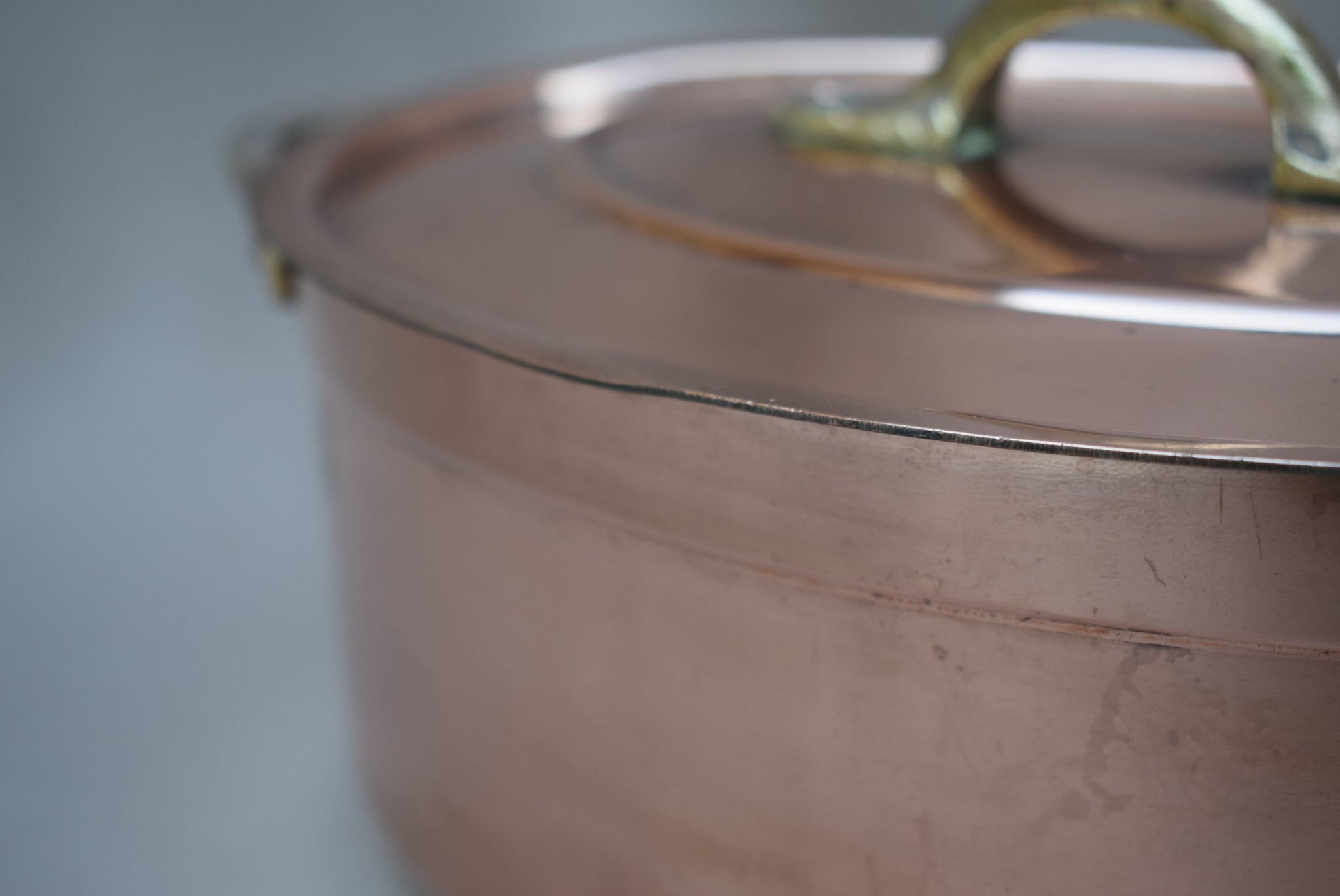 French Vintage 2mm Copper Oval Lidded Pot Cocotte - Charmantiques