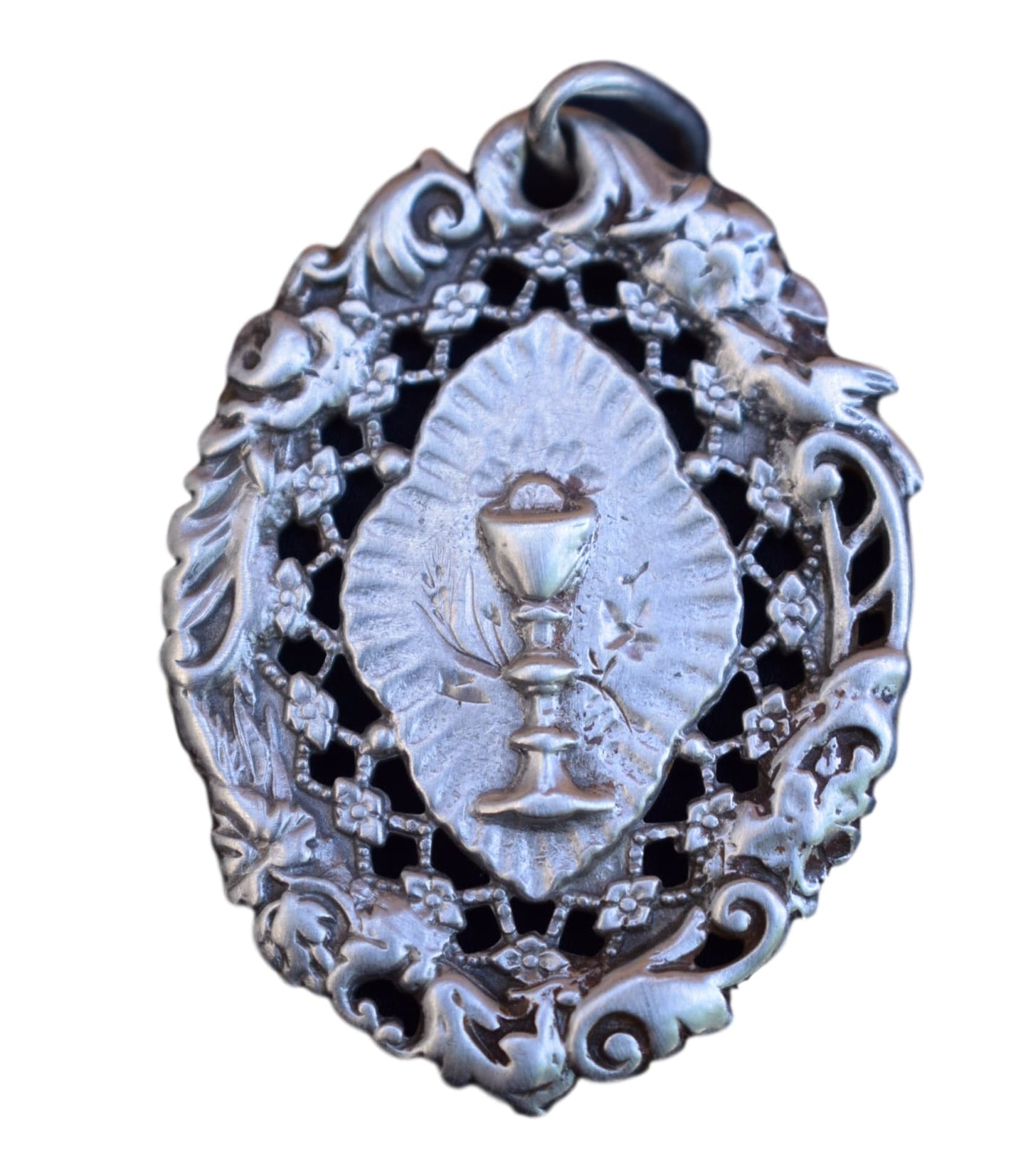 Communion Medal - Charmantiques