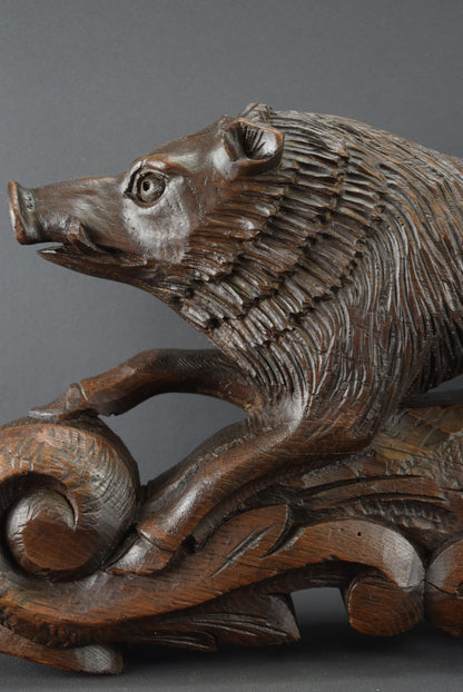 Black Forest Wild Boar Sculpture - Charmantiques