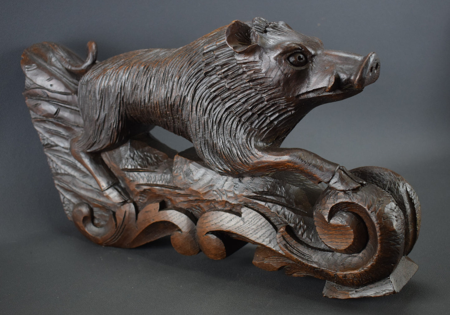 Black Forest Wild Boar Sculpture - Charmantiques