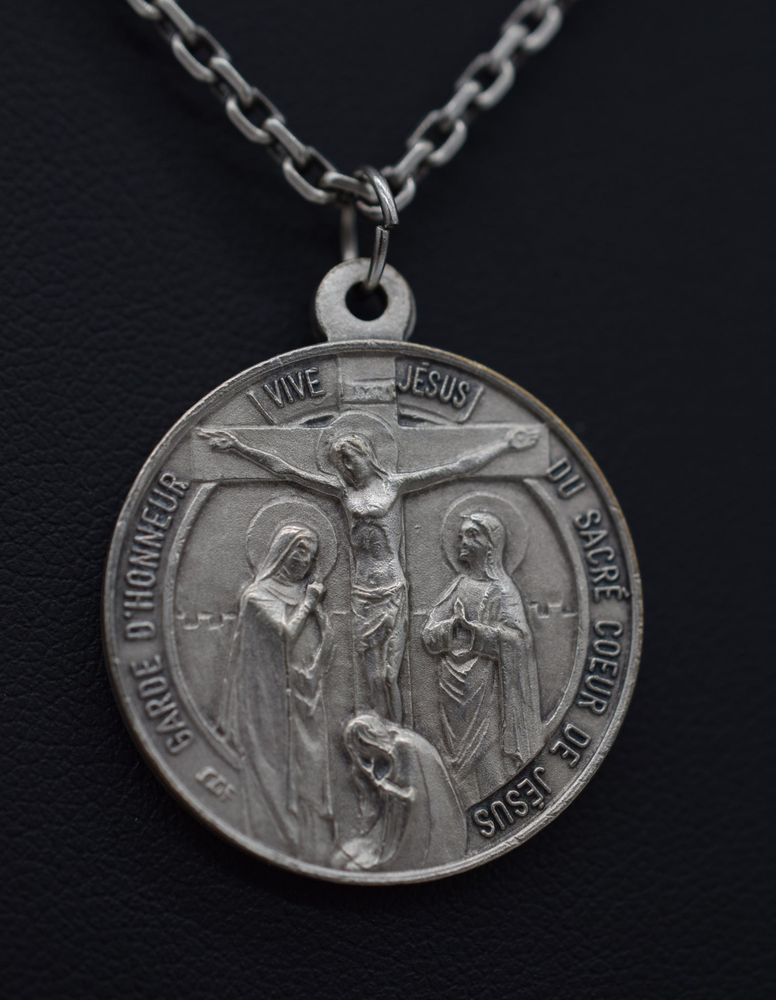 Jesus Sacred Heart Glory Medal