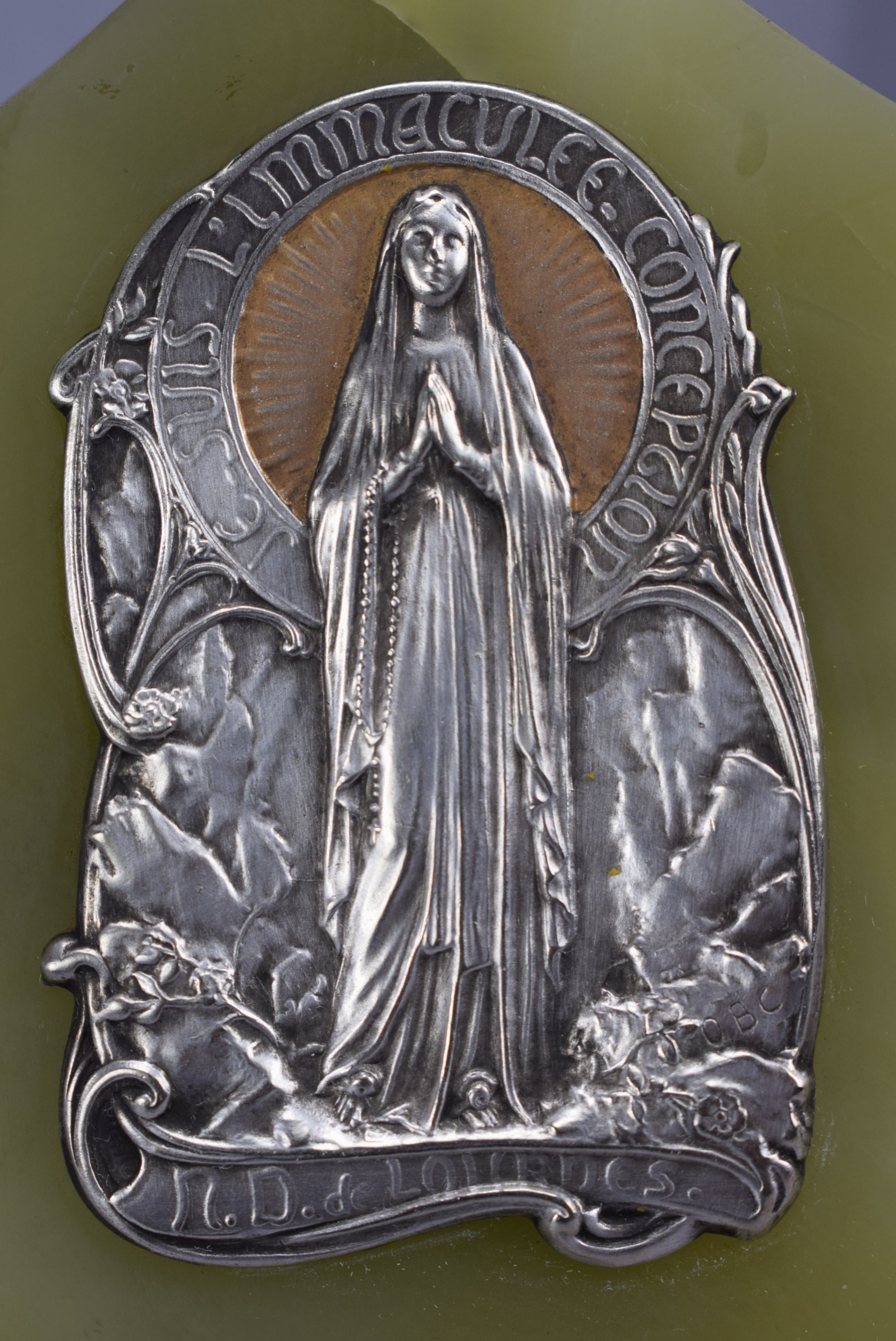 Lourdes Souvenir Plaque - Charmantiques