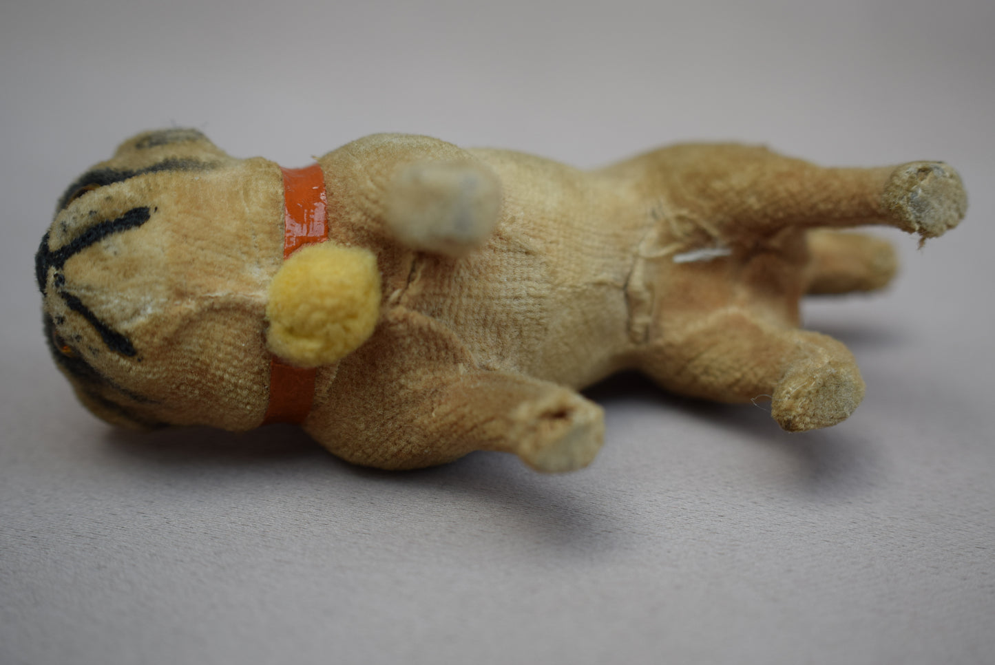 Putz Dog with Yellow Pompom - Charmantiques