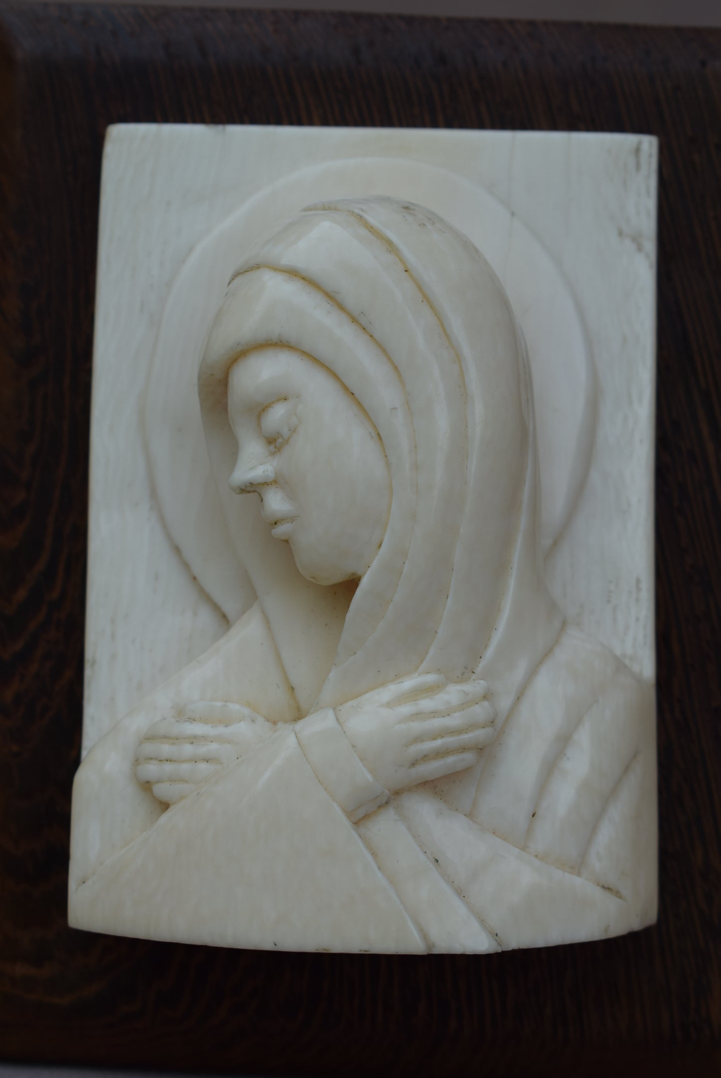 Ivory Mary Portrait - Charmantiques