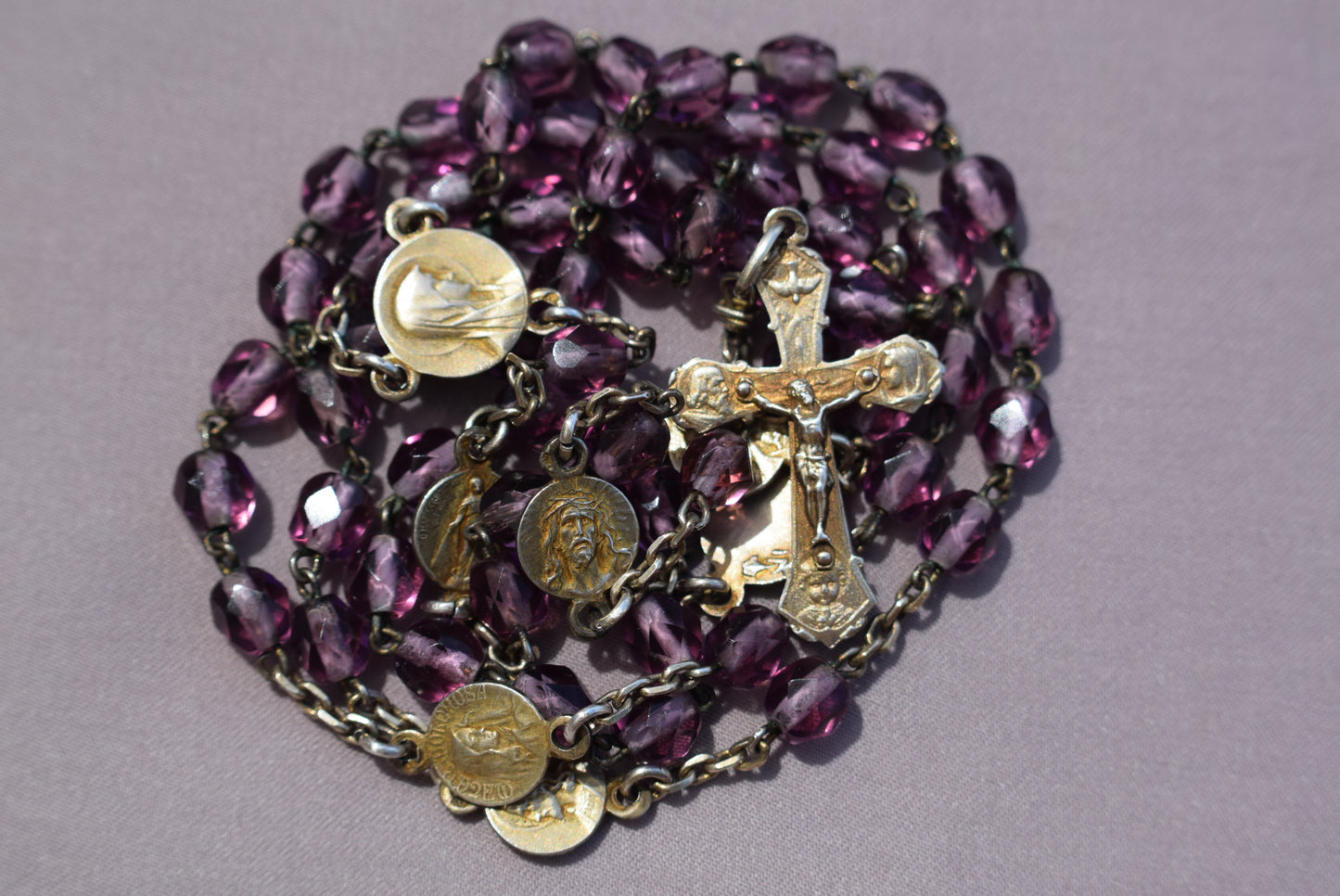 Art Nouveau Purple Rosary - Charmantiques