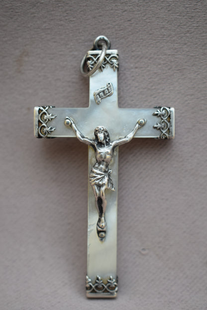 MOP Cross - Charmantiques