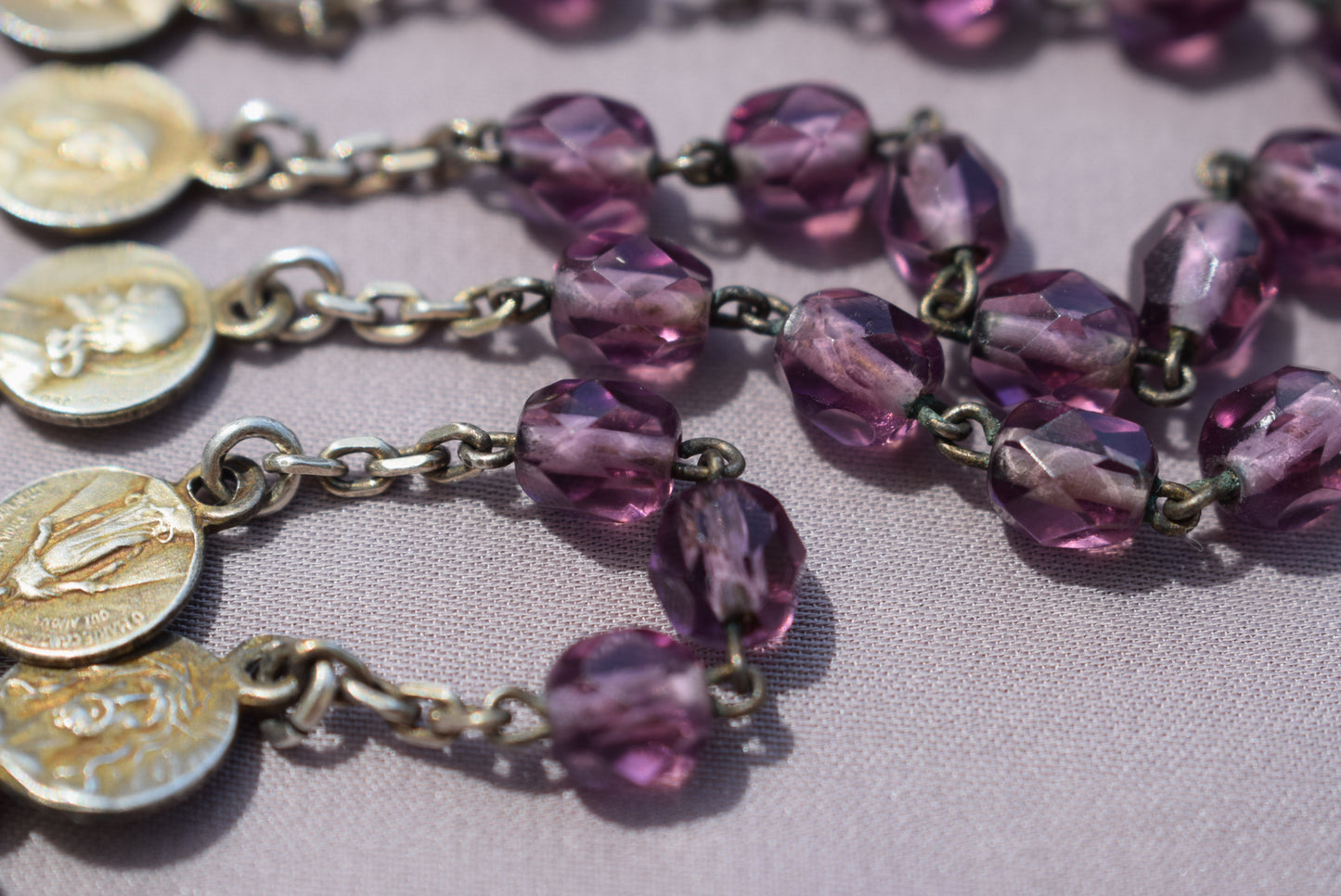 Art Nouveau Purple Rosary - Charmantiques