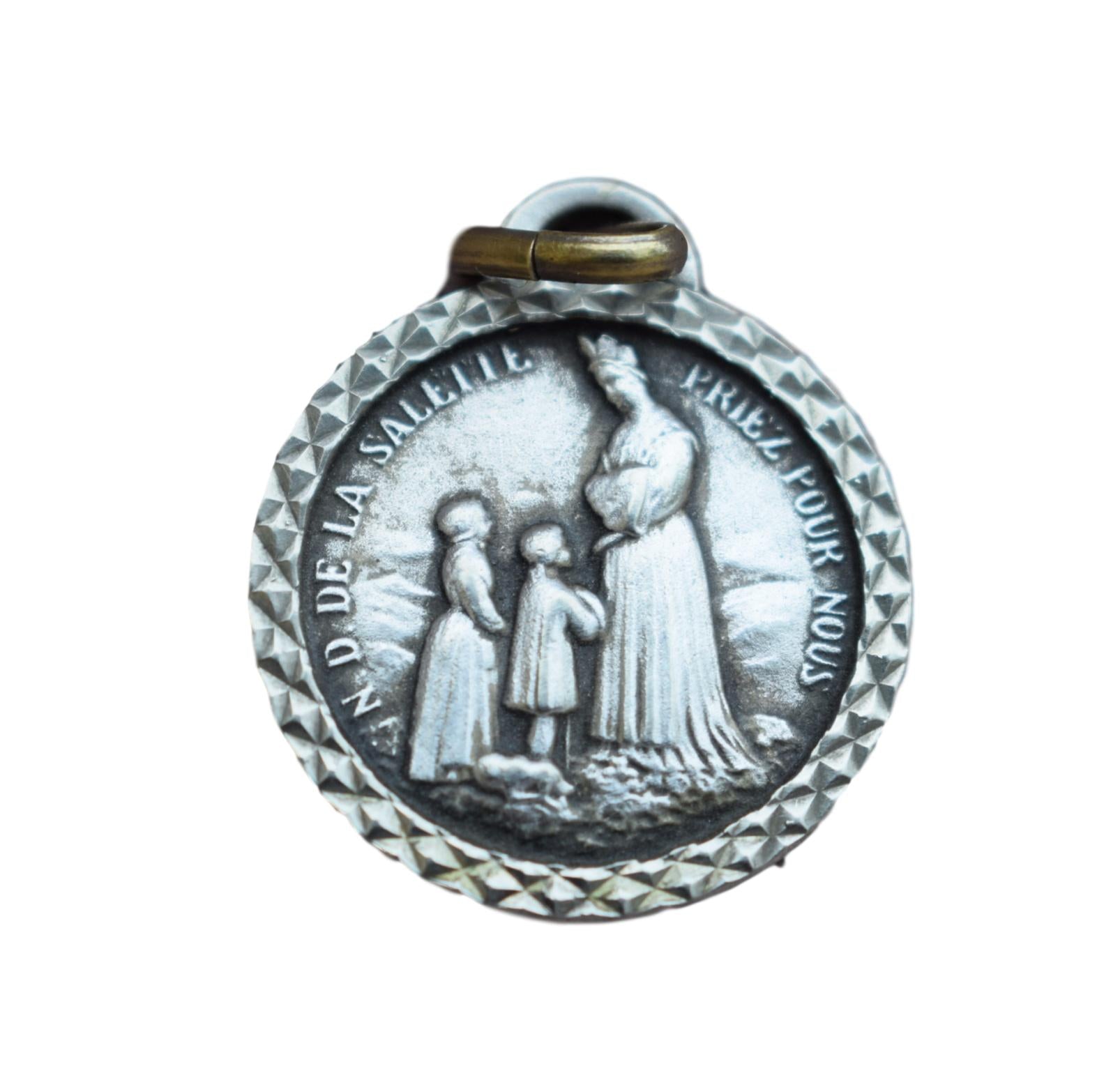 Salette Medal - Charmantiques