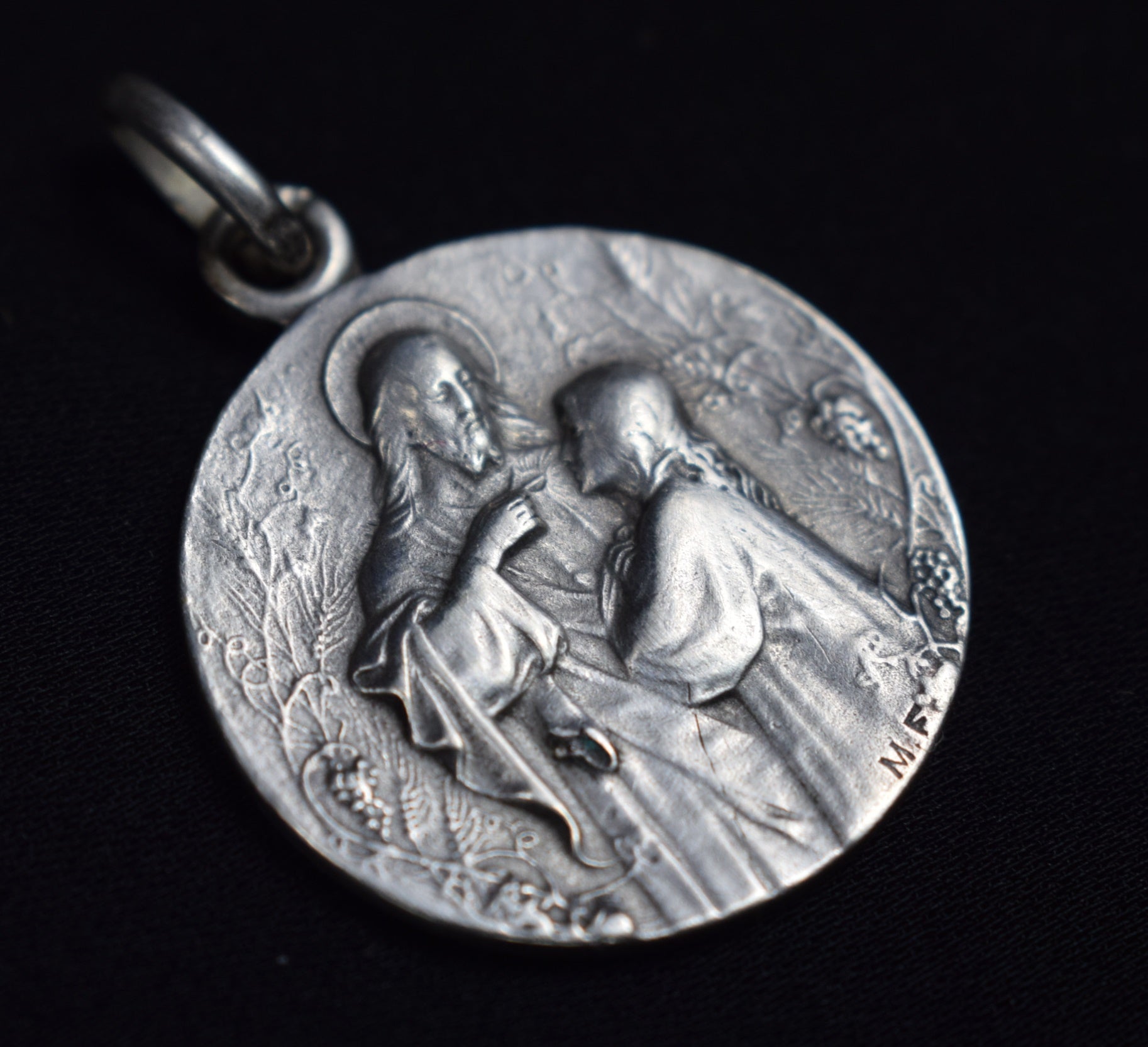 1920 Holy Communion Medal - Charmantiques