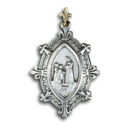 Salette Pendant - Charmantiques