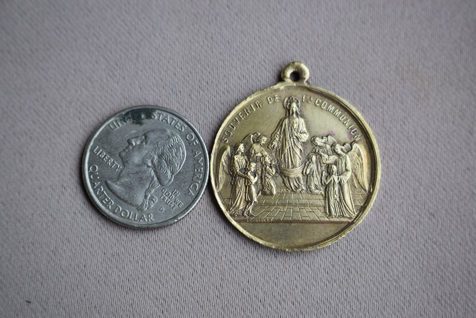 First Communion Medal - Charmantiques