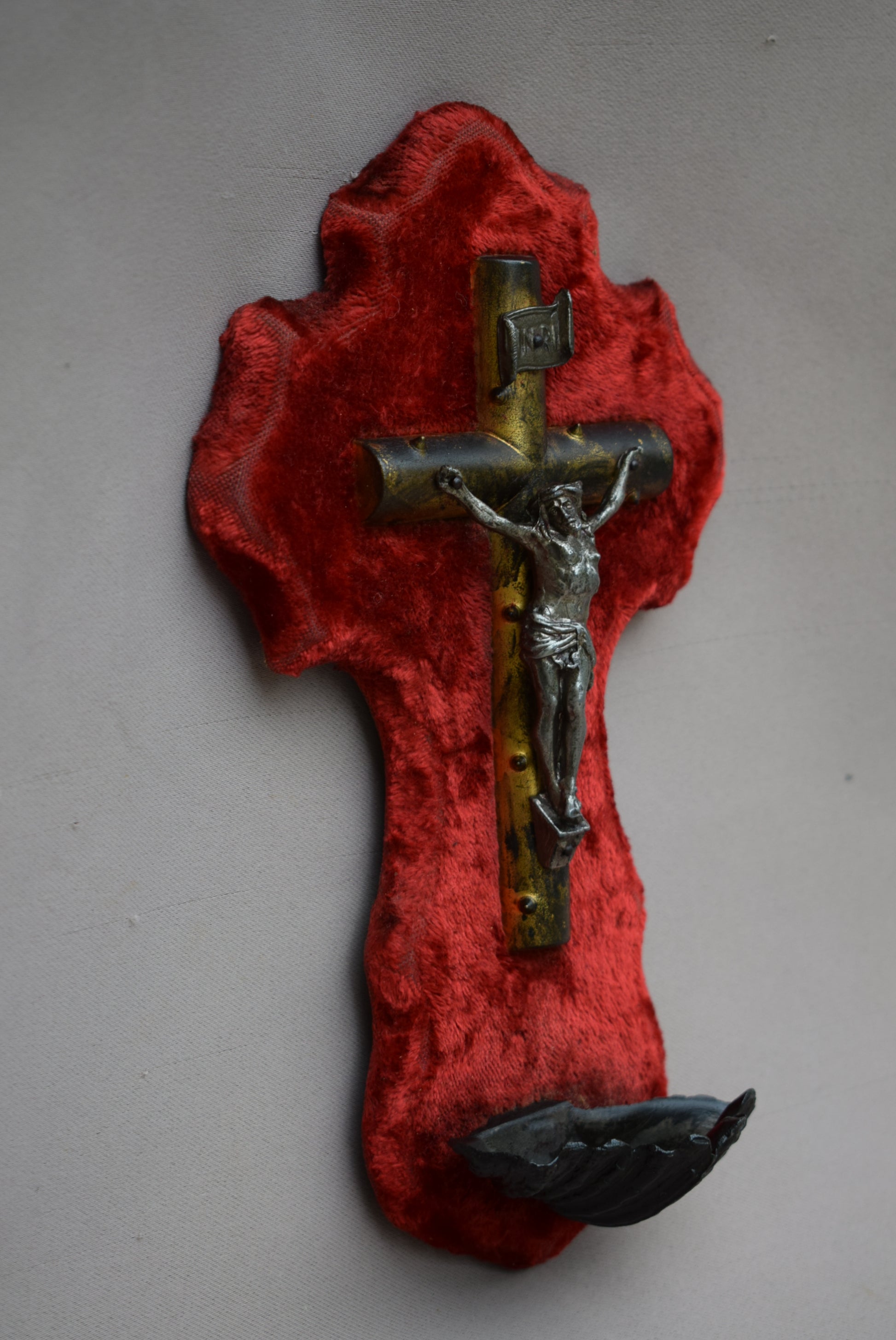 Red Holy Water Font - Charmantiques