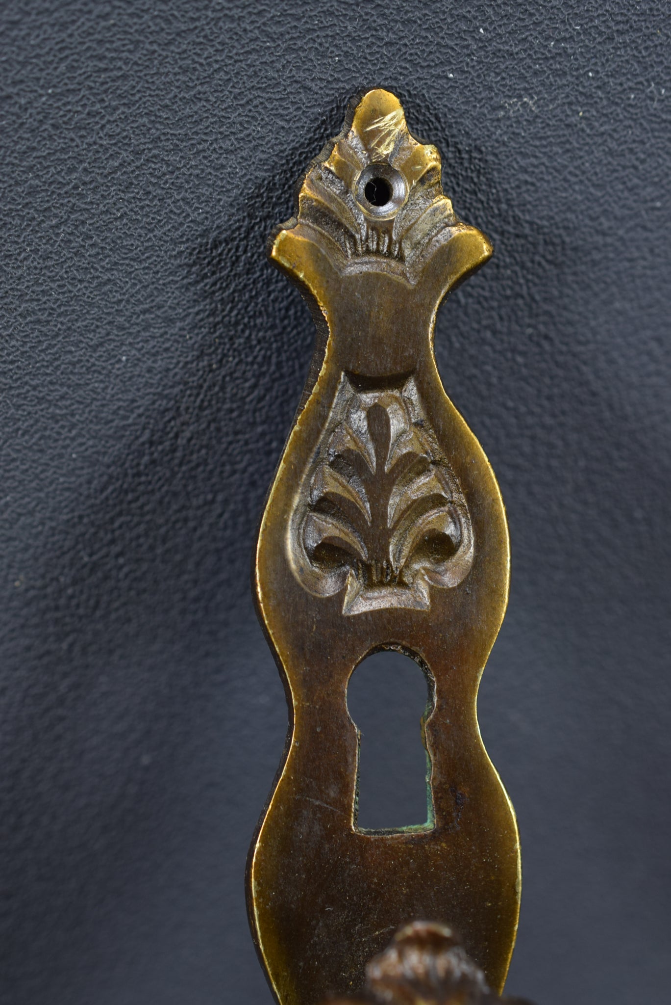 Vintage Bronze Keyhole