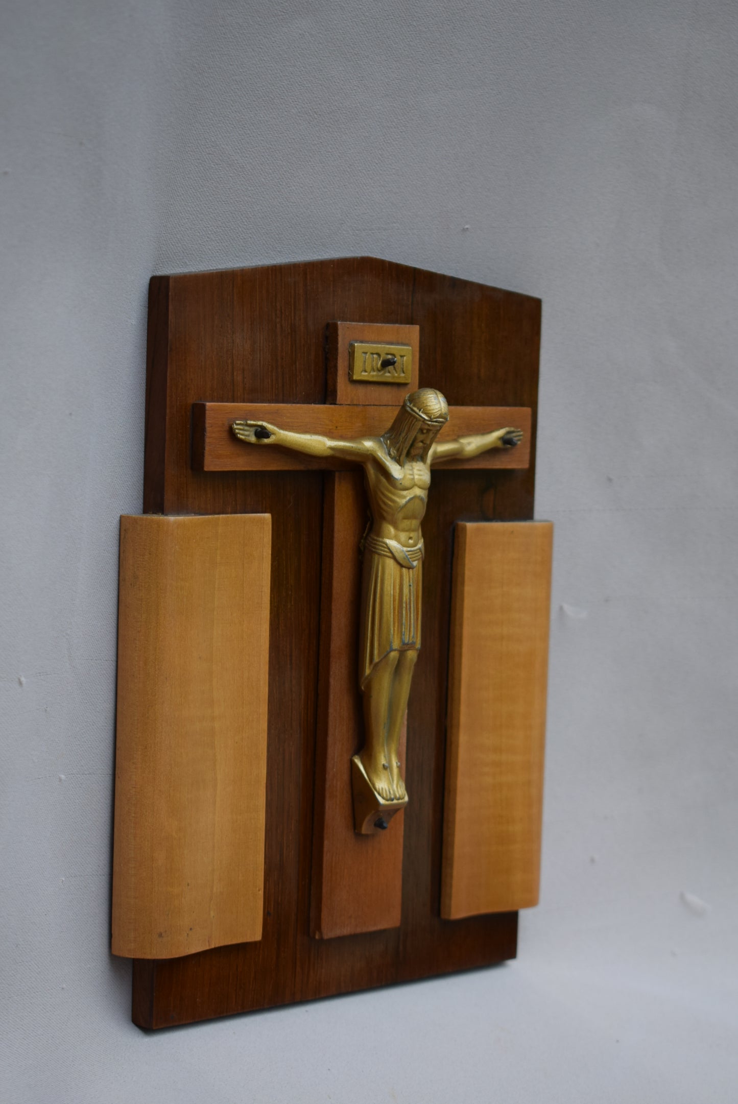 Modernist Wall Cross - Charmantiques