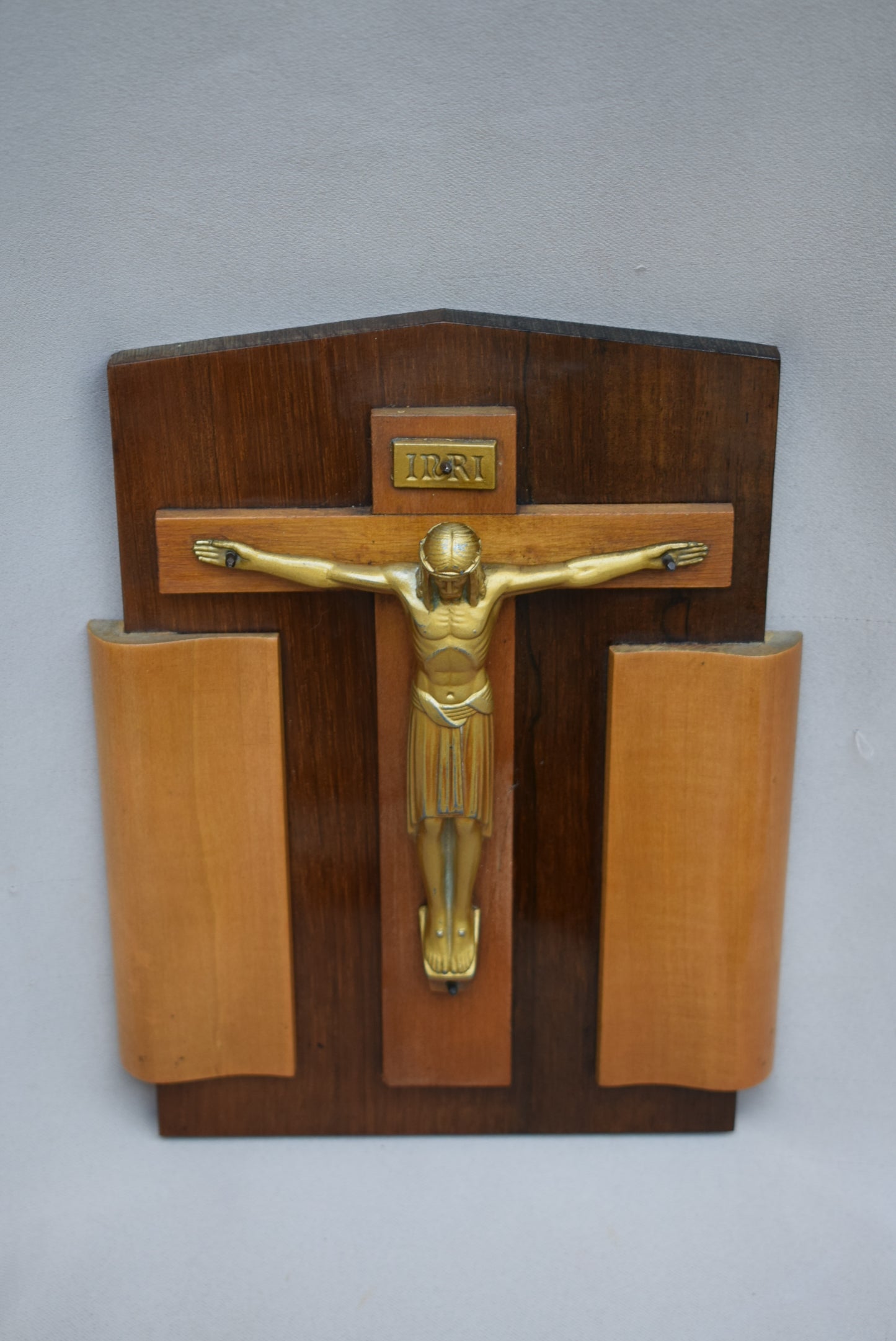 Modernist Wall Cross - Charmantiques