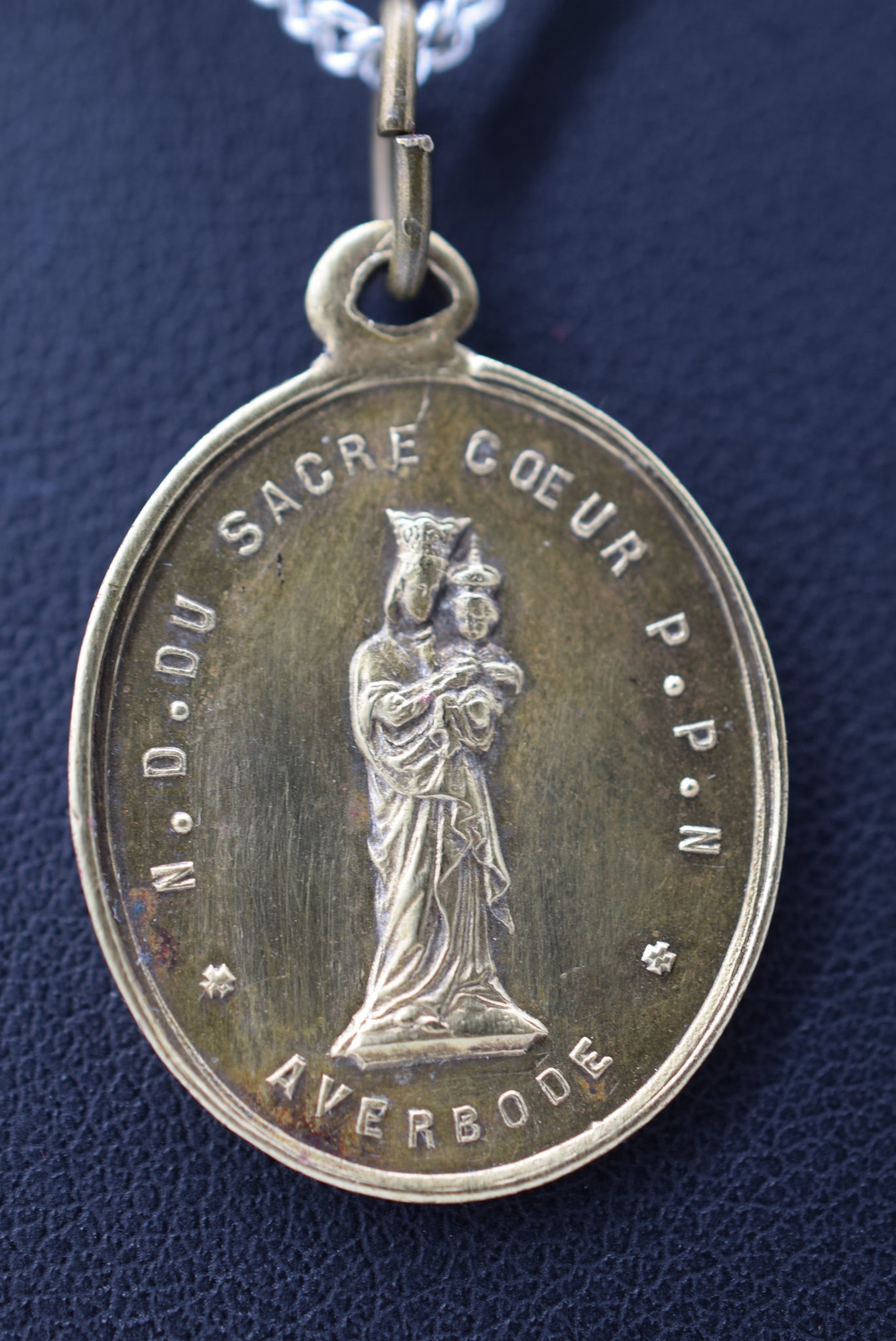 Notre Dame du Sacré Cœur Medal