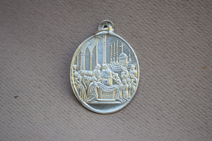 Angel Medal - Charmantiques