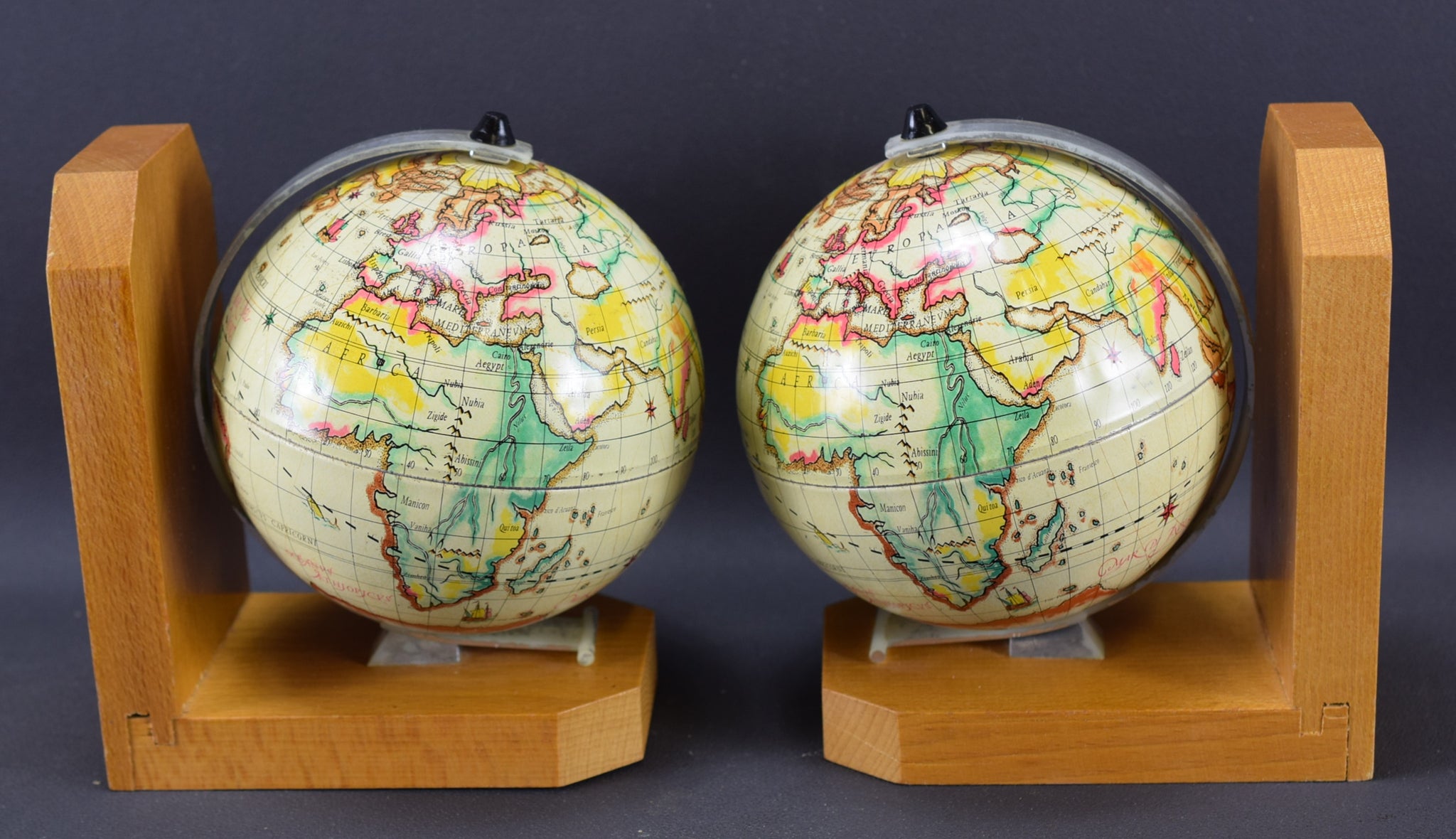 Vintage Pair of World Globe Bookends Old School Mont Blanc