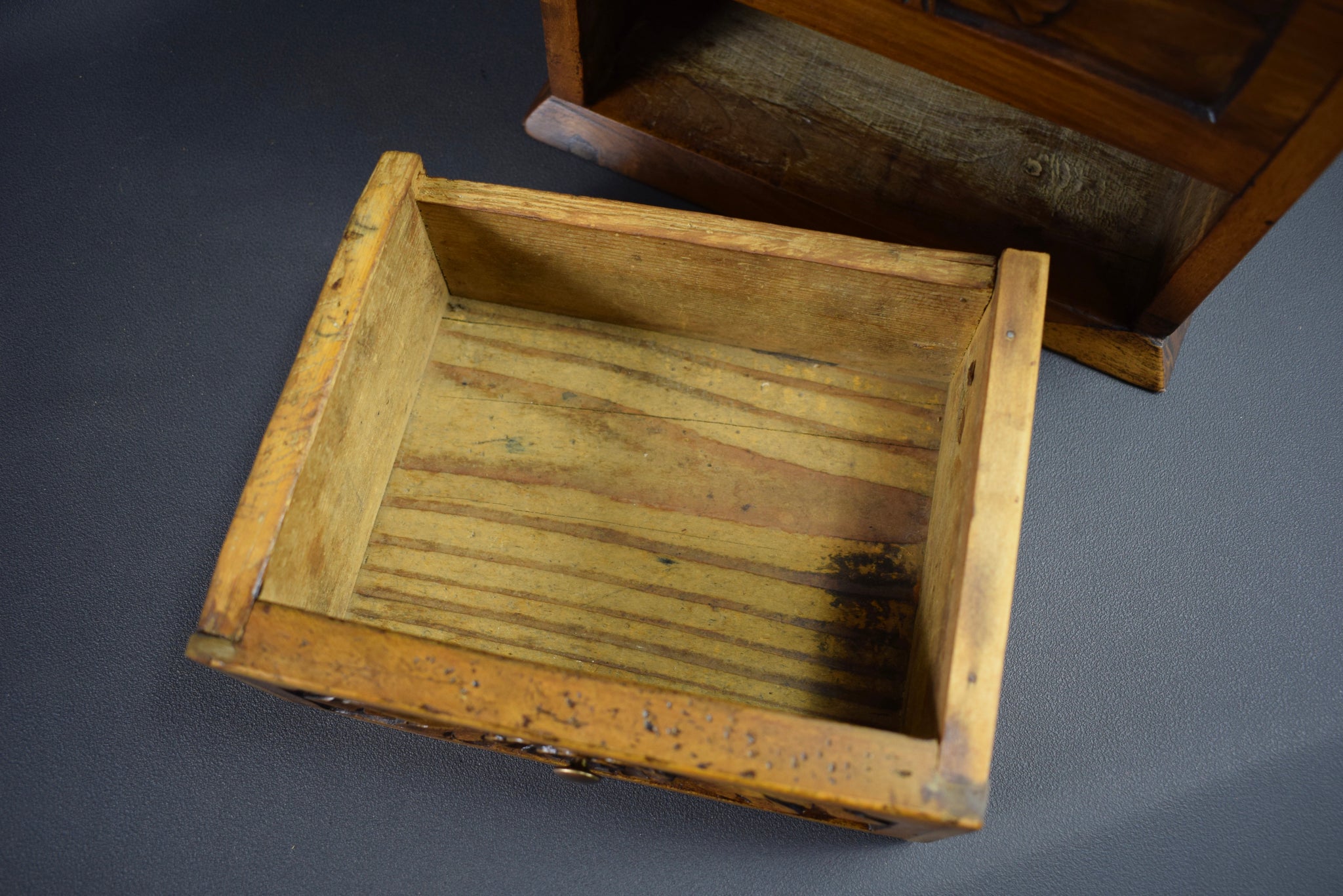 Salt Box Provencal 19th Wood