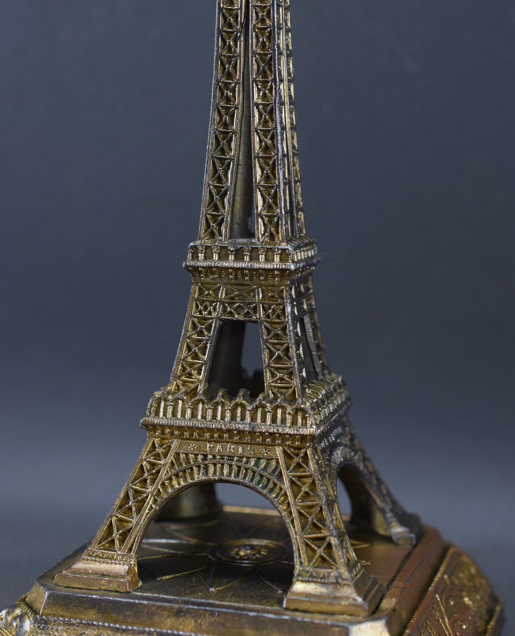 Eiffel Tower Statue