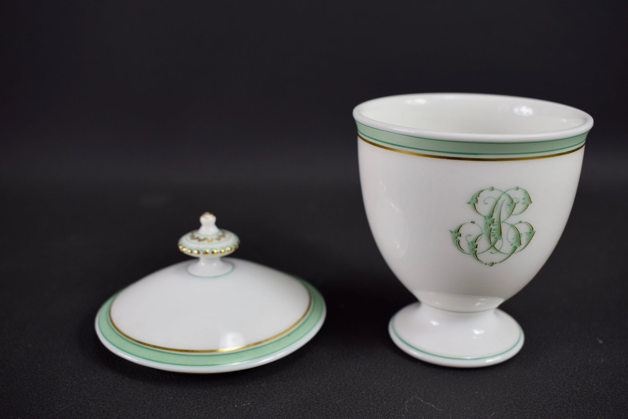 Porcelain cream cup and saucer Saint Honoré Paris N°2