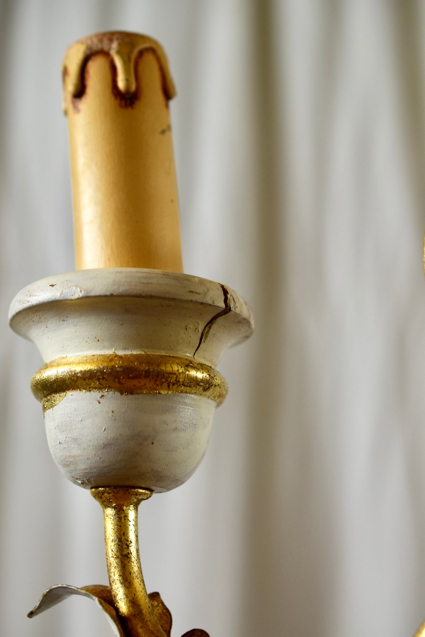 Lustre doré et blanc