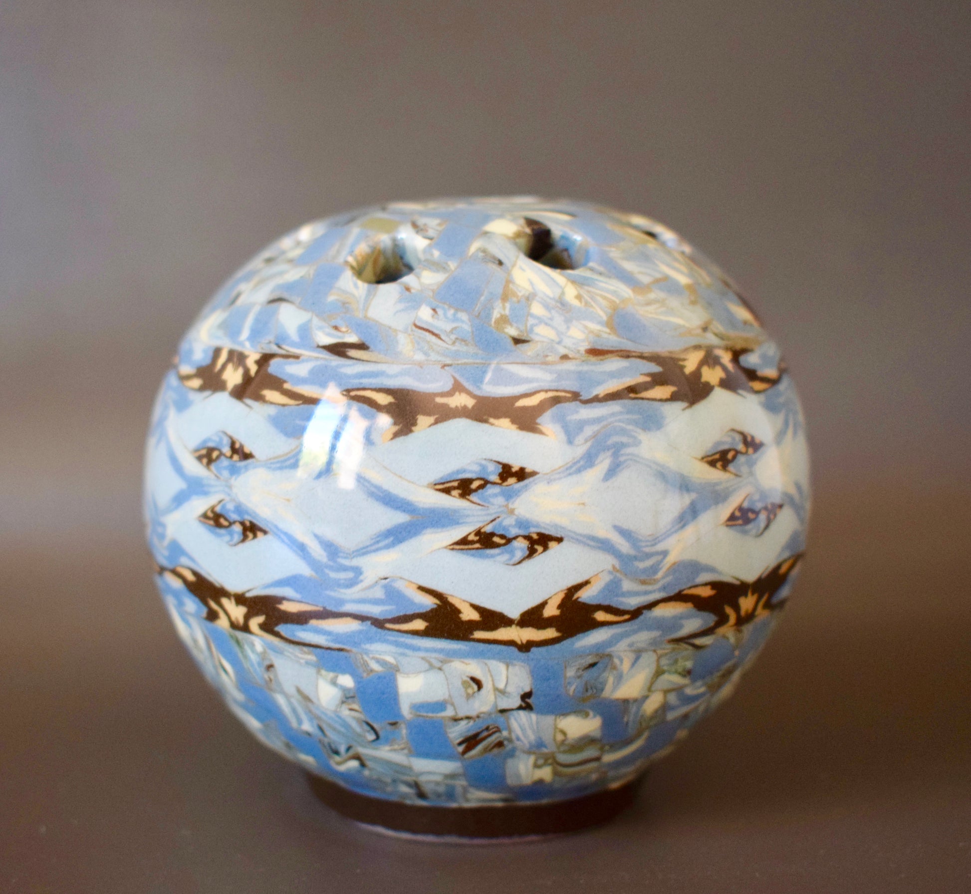 Gerbino Frog Vase - Charmantiques