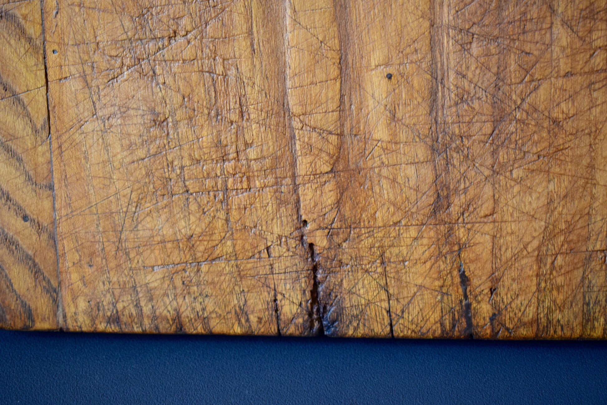 Chopping Block - Charmantiques