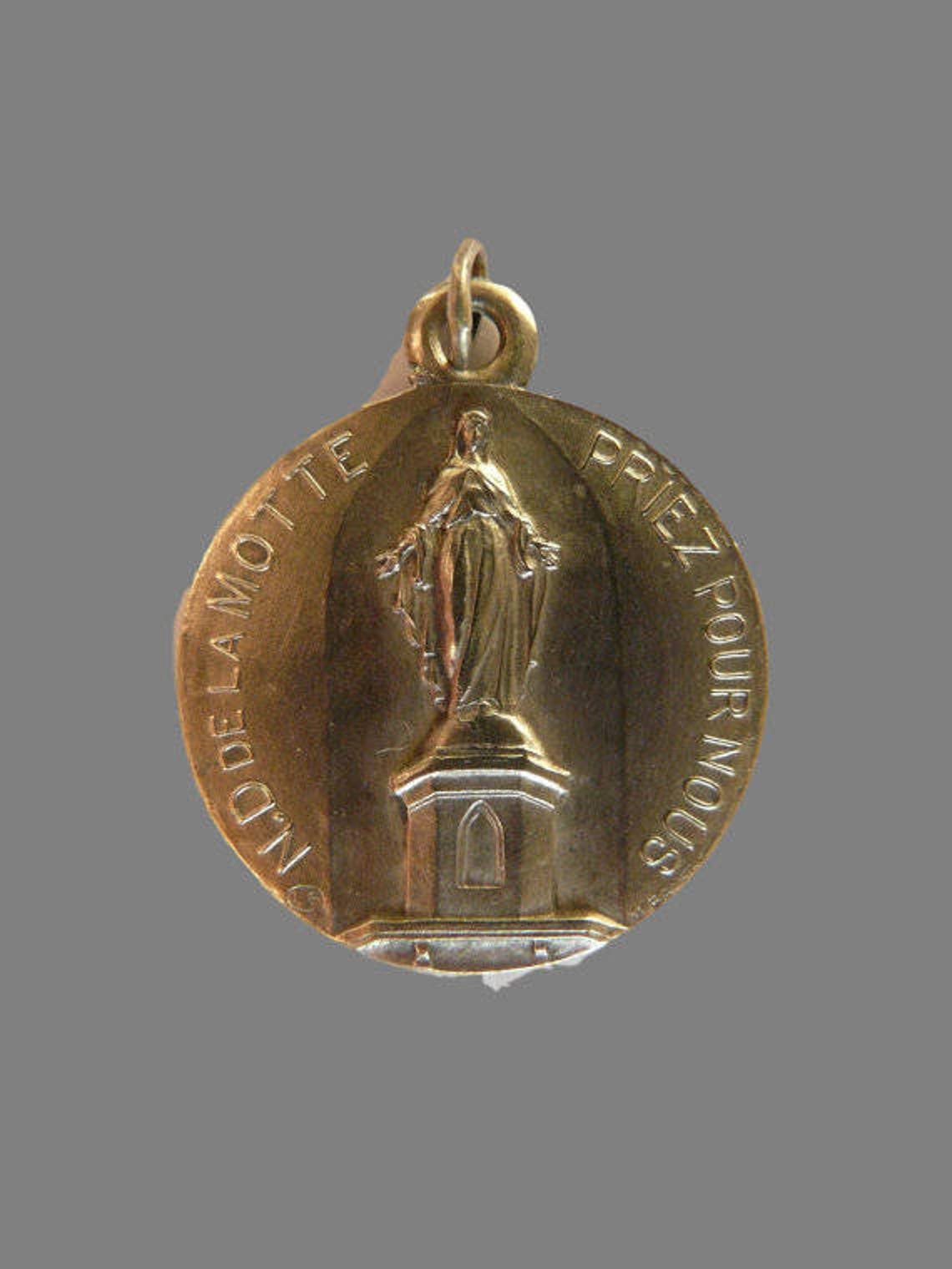 Médaille ND de la Motte