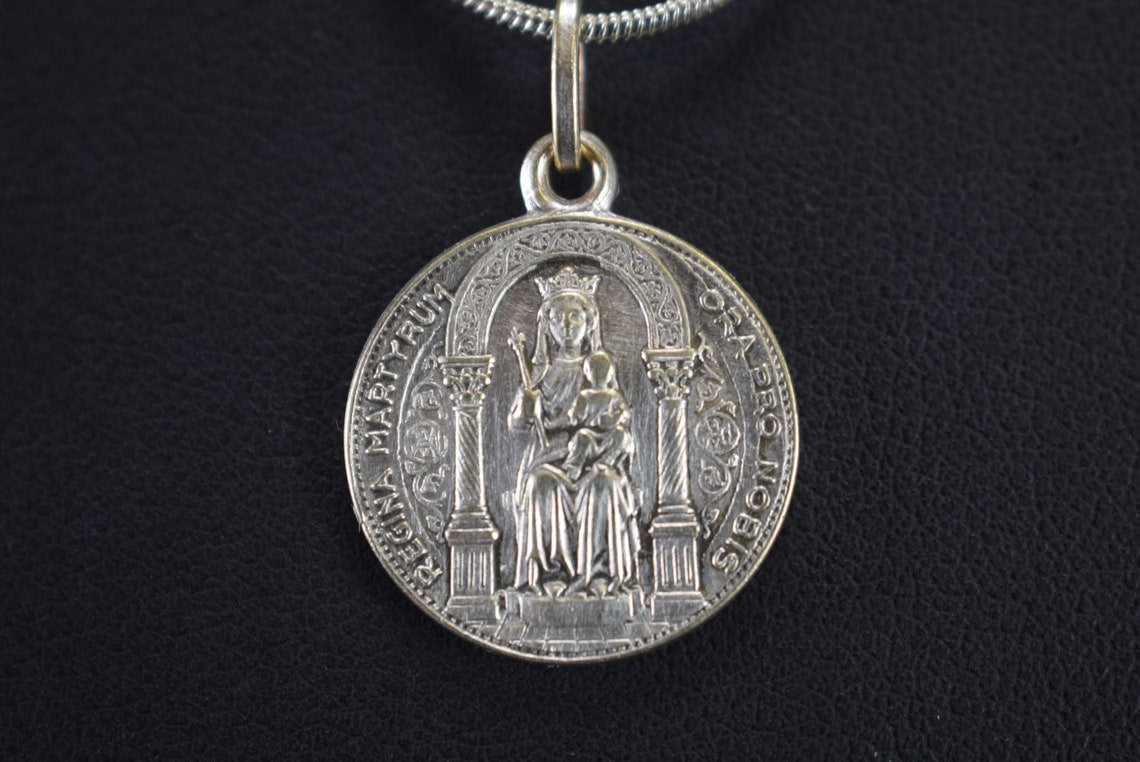 Médaille St Georges Reine Martyre