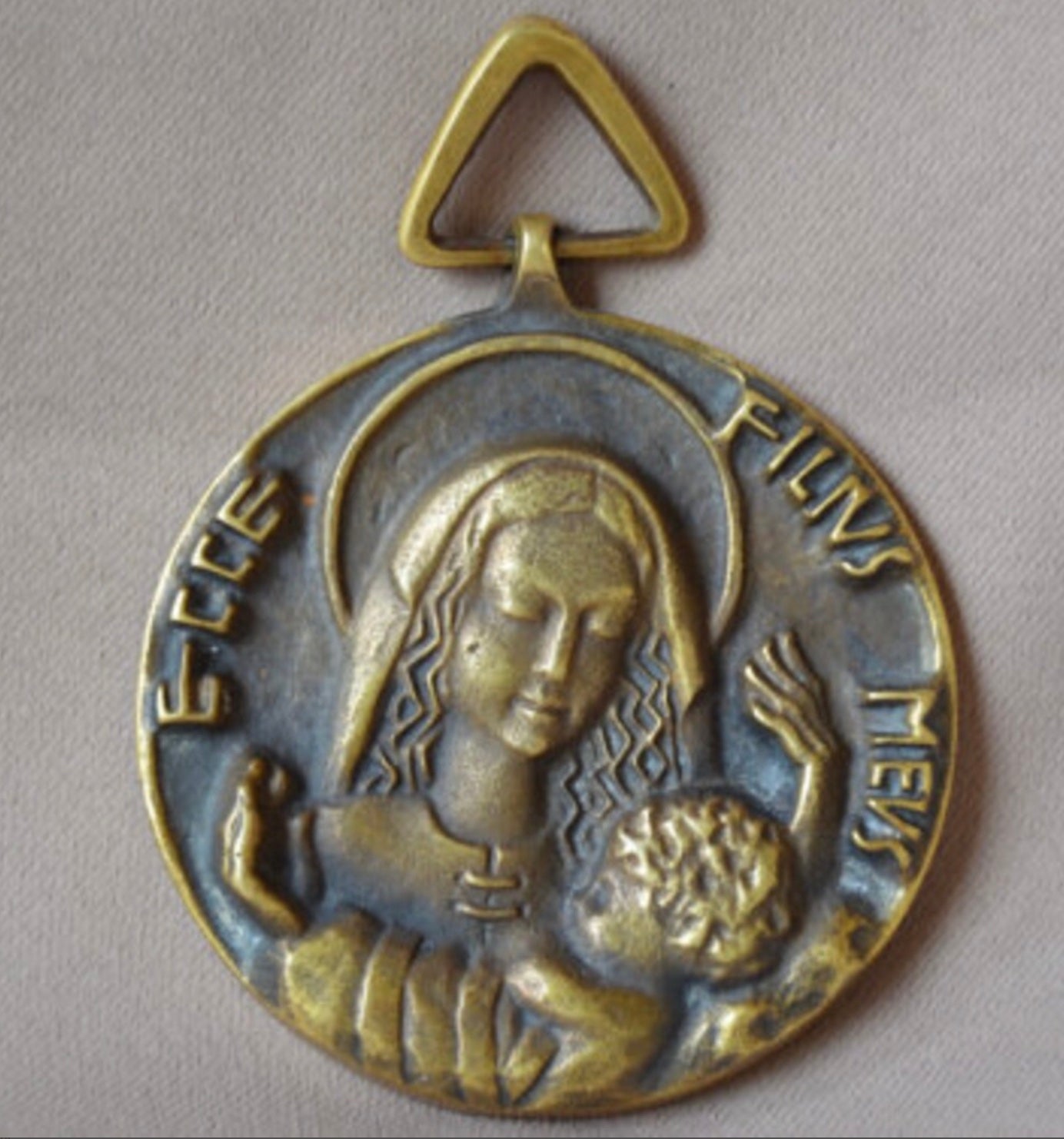 Pellegrin Bronze Cradle Medal